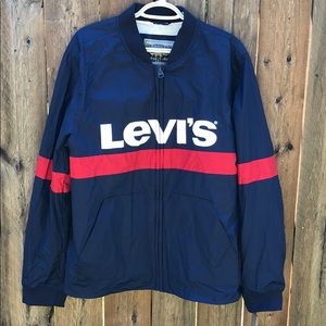 Levi’s Men’s Navy Red Logo Windbreaker Jacket Size L Water Resistant new